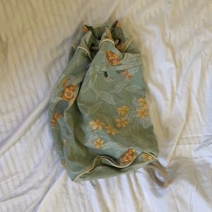 TOMMY BAHAMA Sling Style Backpack